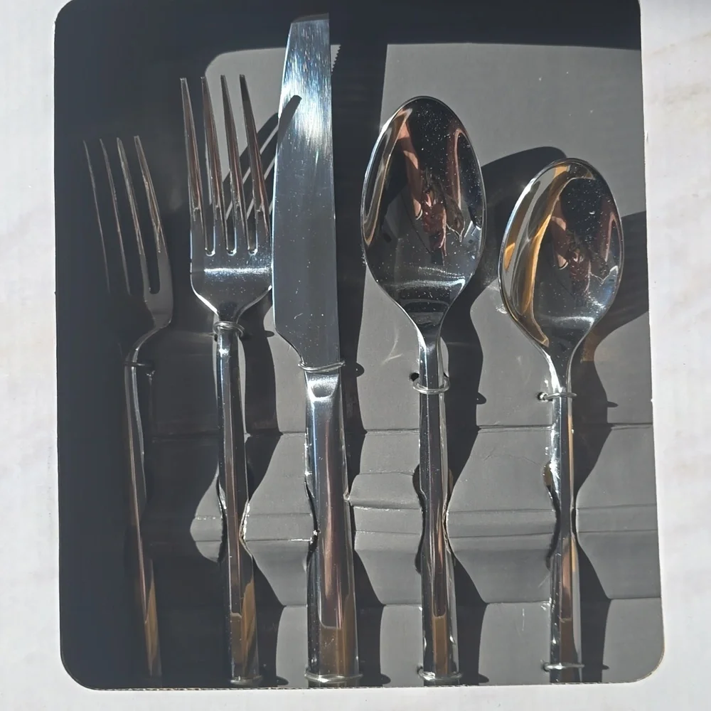 Fortessa Elegant Silver Orson 20 Piece Flatware Set, Retail Price $210.00US